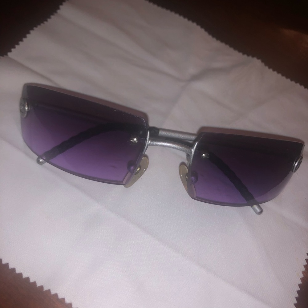 Authentic Vintage Chanel Sunglasses with case - Picture 2 of 8